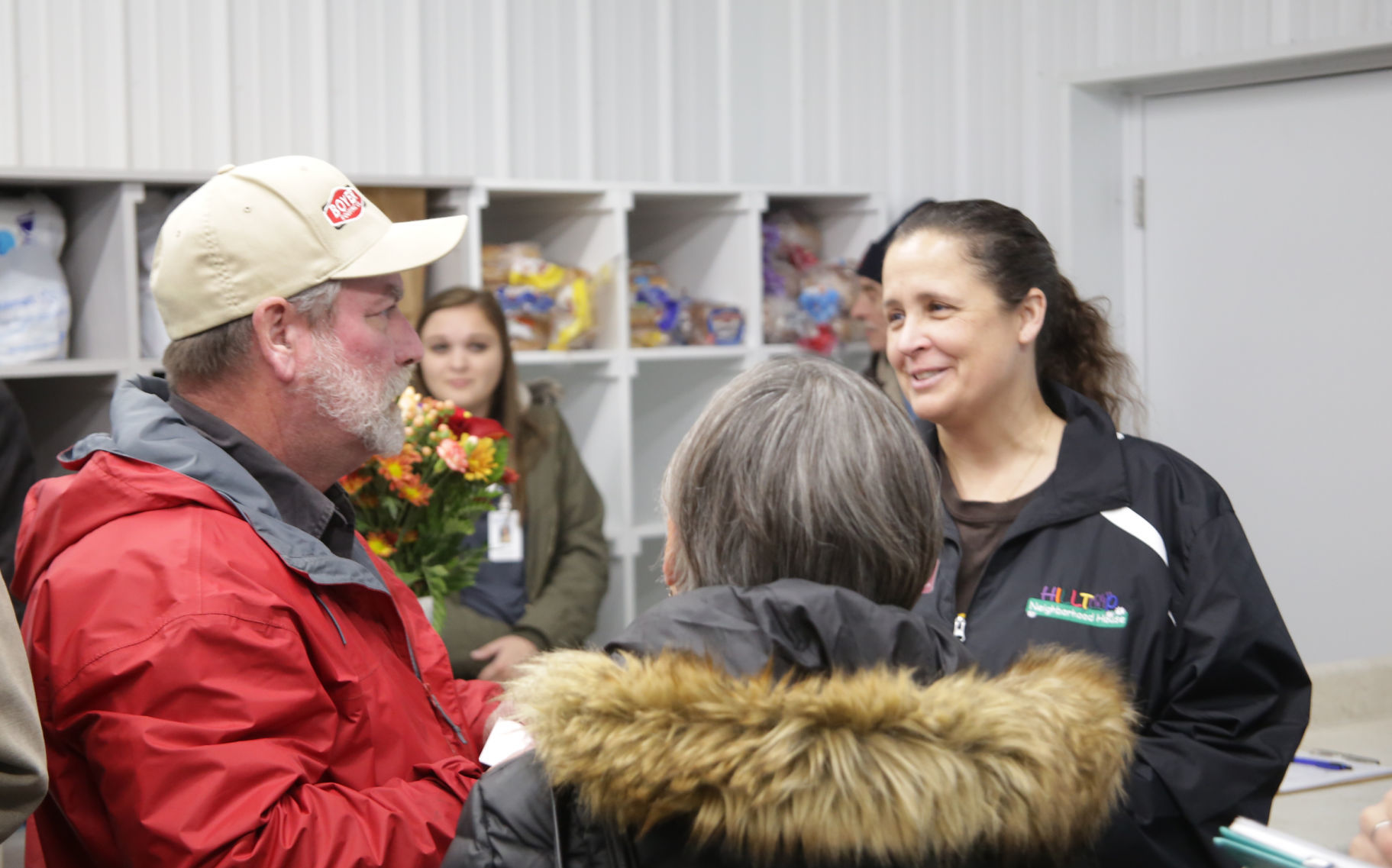 Hilltop Pantry ribbon cutting